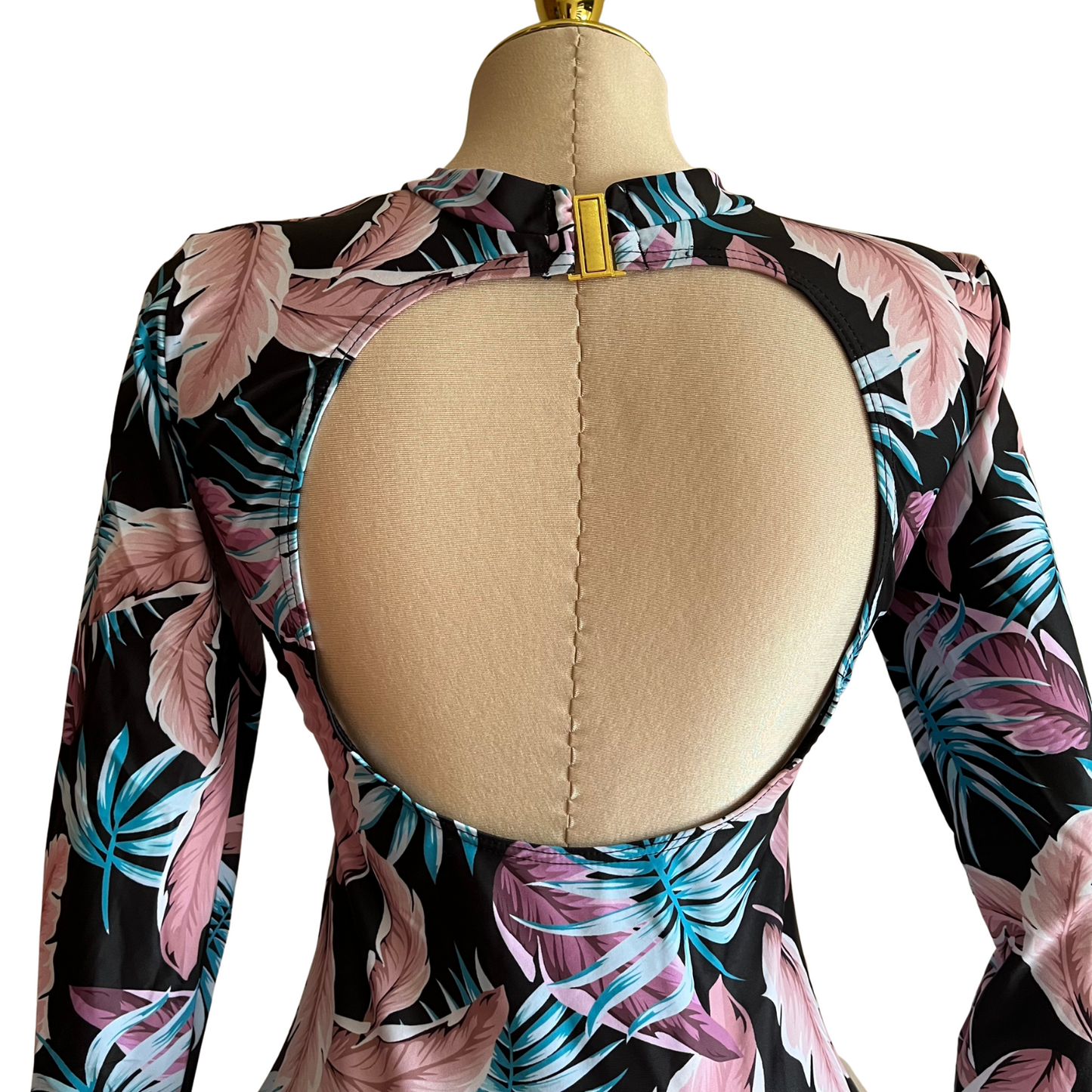 Traje de Baño Plumas Escote Espalda