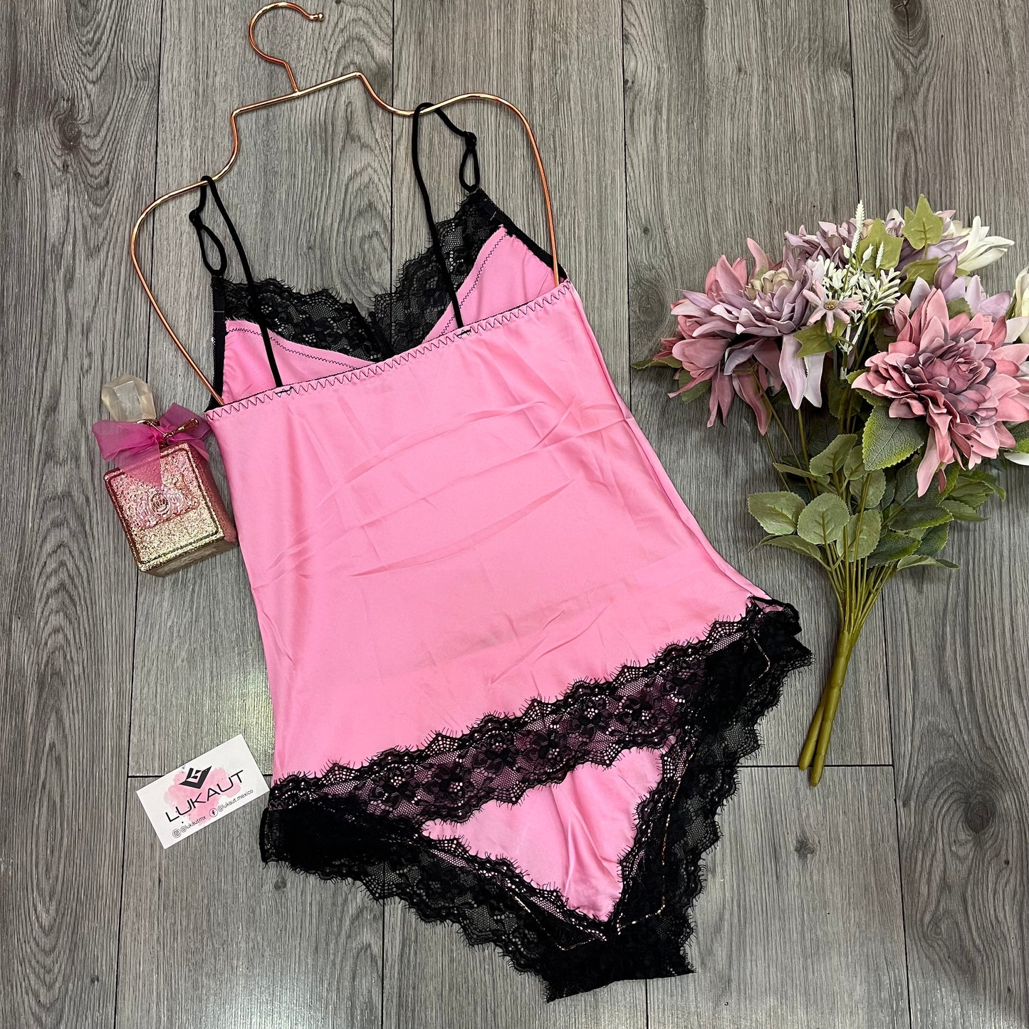 Set Pijama Short Cachetero y Blusa