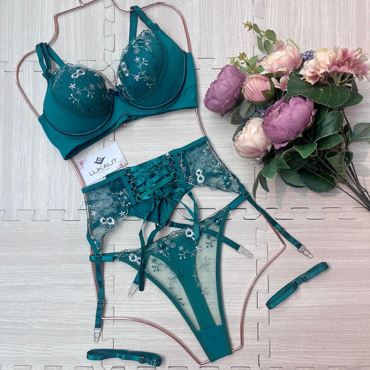 coordinado lencero con liguero para mujer lukaut verde