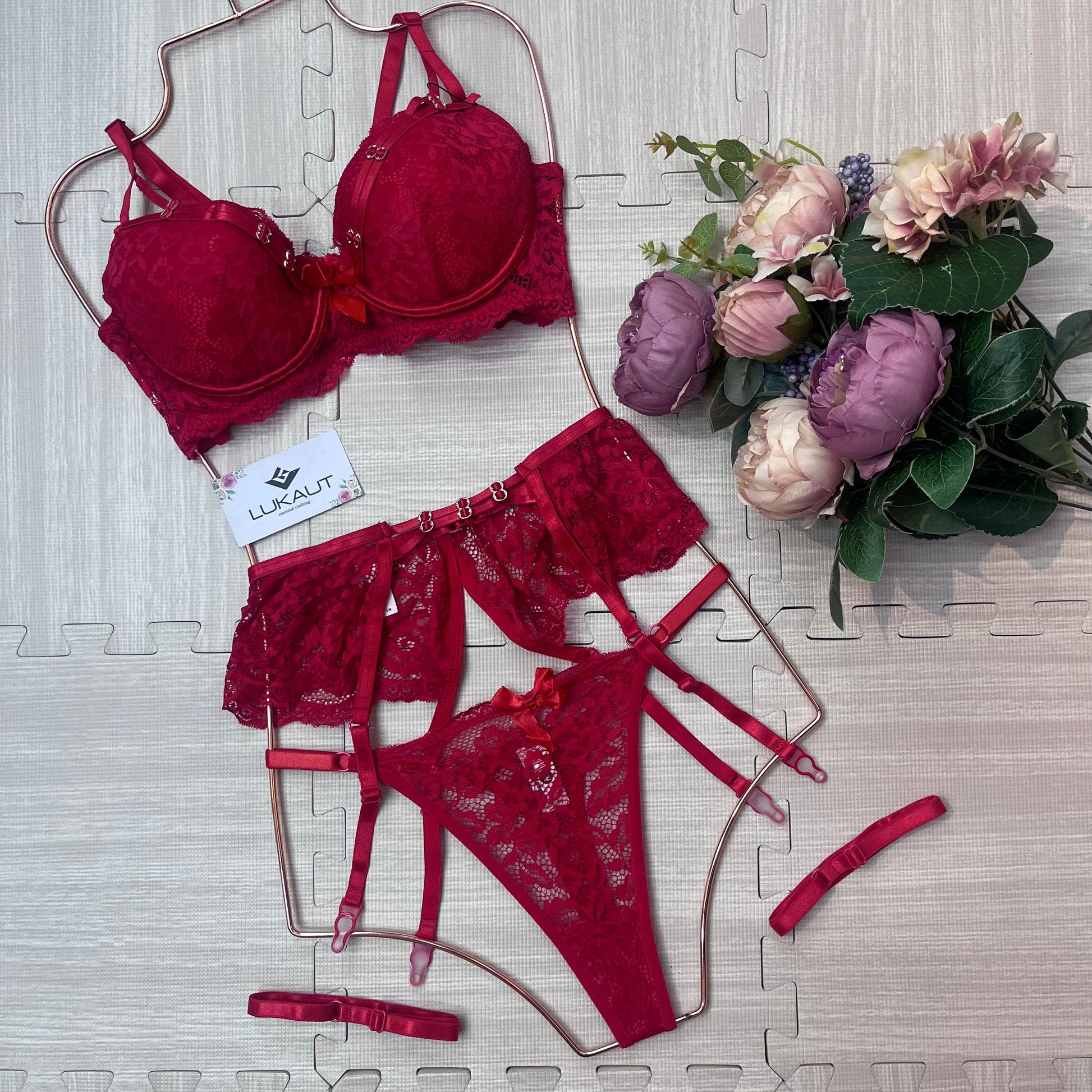 coordinado lencero para mujer de encaje lukaut